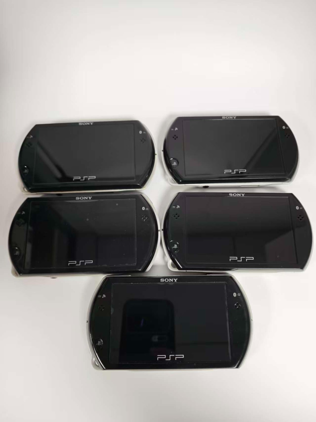 Sony PSP Go Black Console 16GB with games- Tested 100% Working