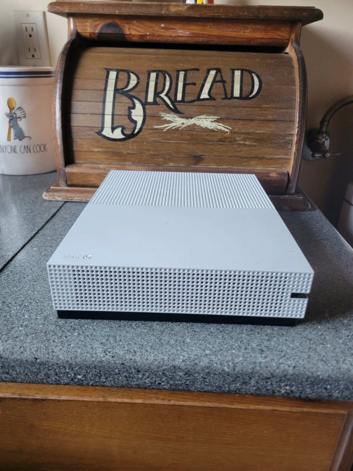 Microsoft Xbox One S Console 1TB System Only READ DESCRIPTION