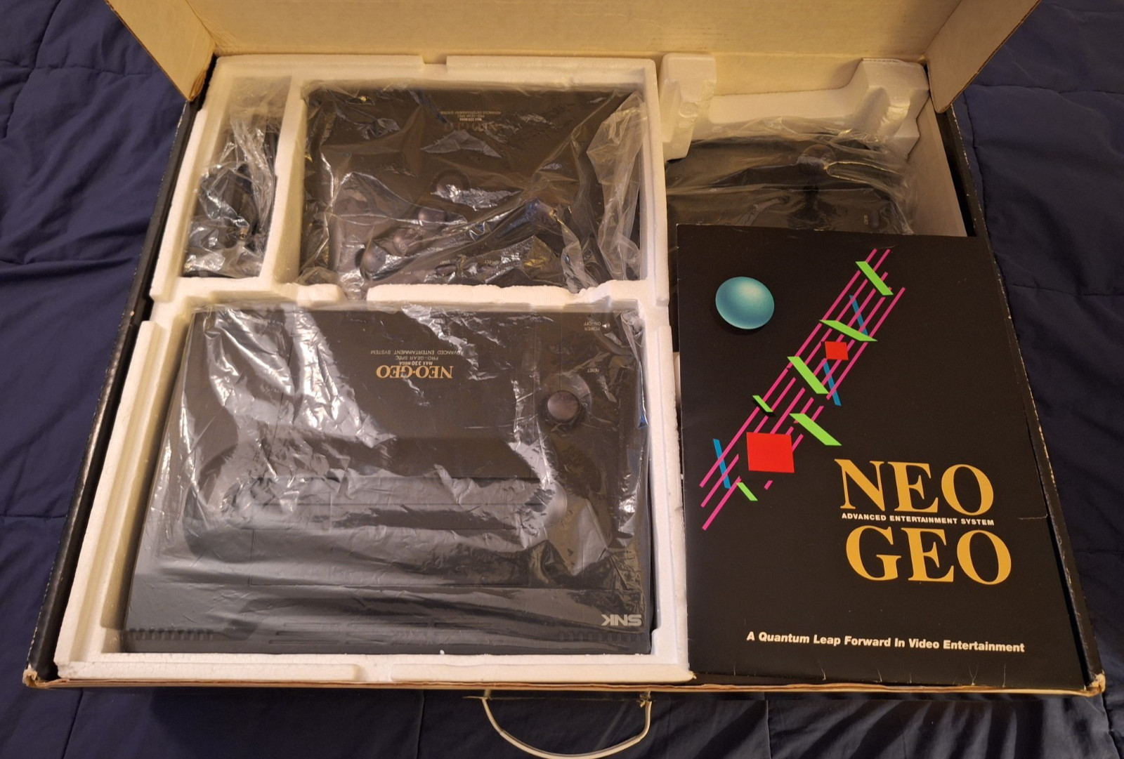 Original 1990’s Neo Geo AES US Gold System Console + 9 Games