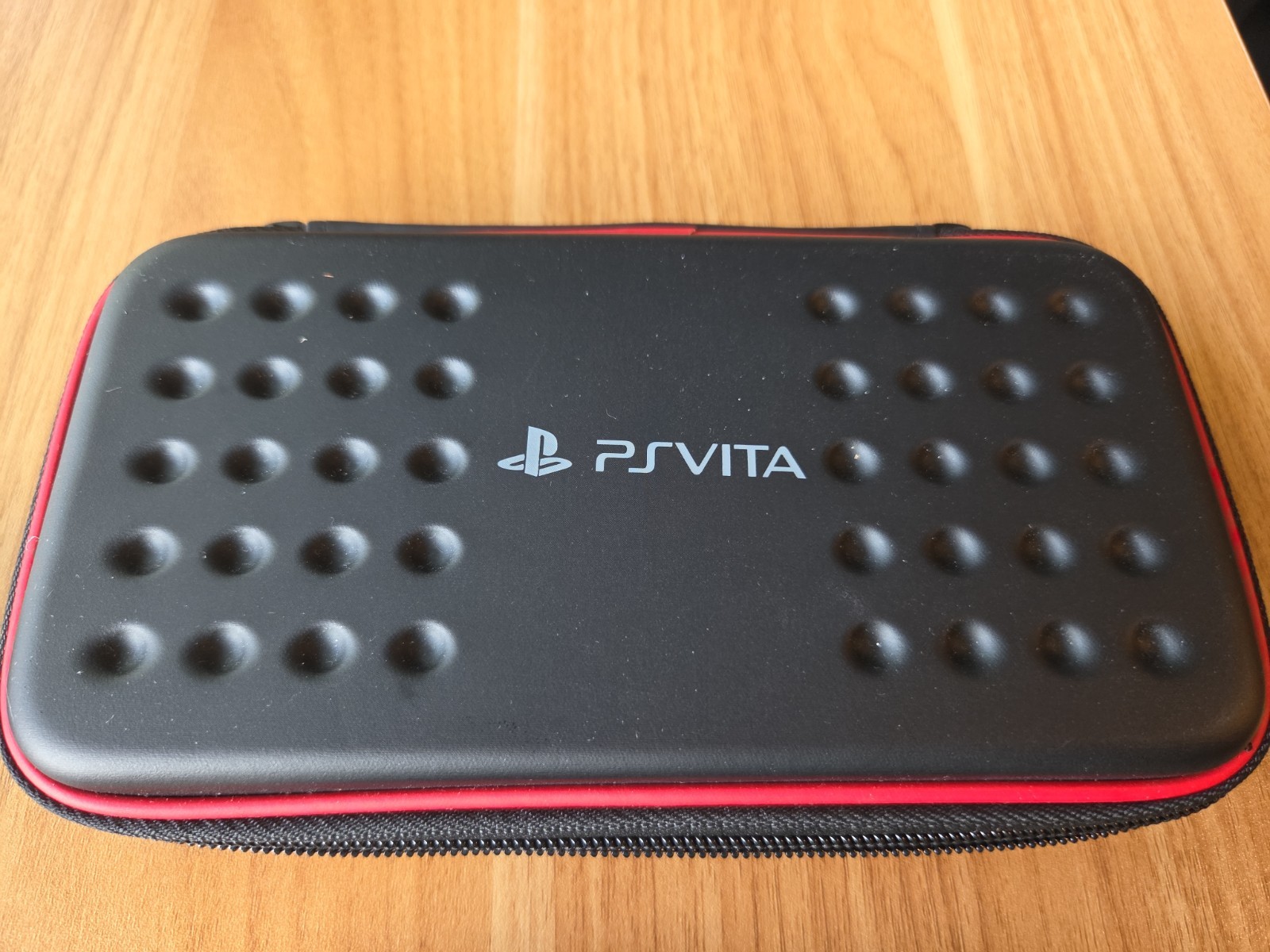 SONY PS Vita PCH-1100 Crystal white W/ Charger