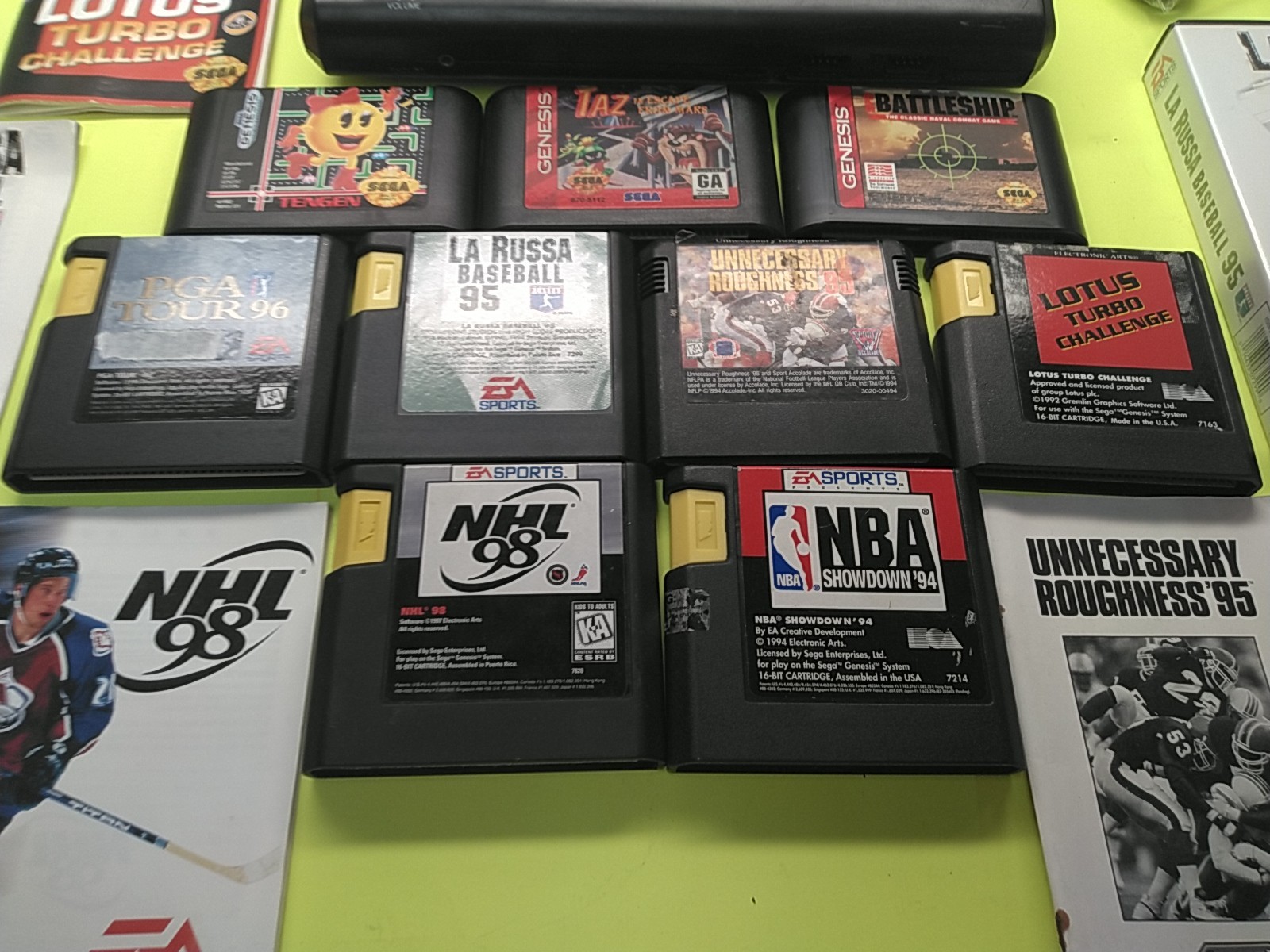 Sega Genesis System 1 W/ 9 Games All Hookups