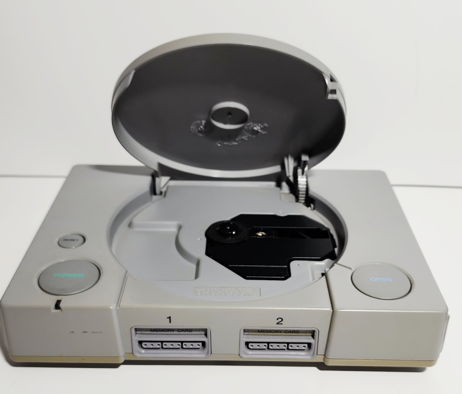 SONY PLAYSTATION 1 GAMING CONSOLE SCPH-5501 GRAY RETRO 1ST EDITION ’98 GAME UNIT