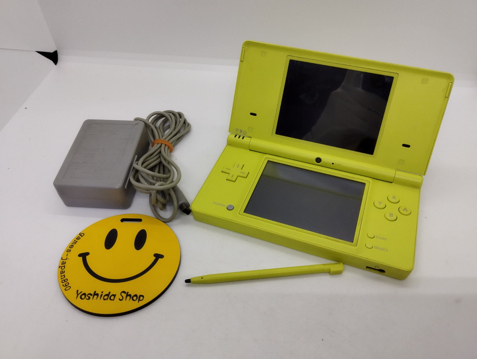 Nintendo DSi TWL-001 Lime green Handheld Game Console Tested from Japan