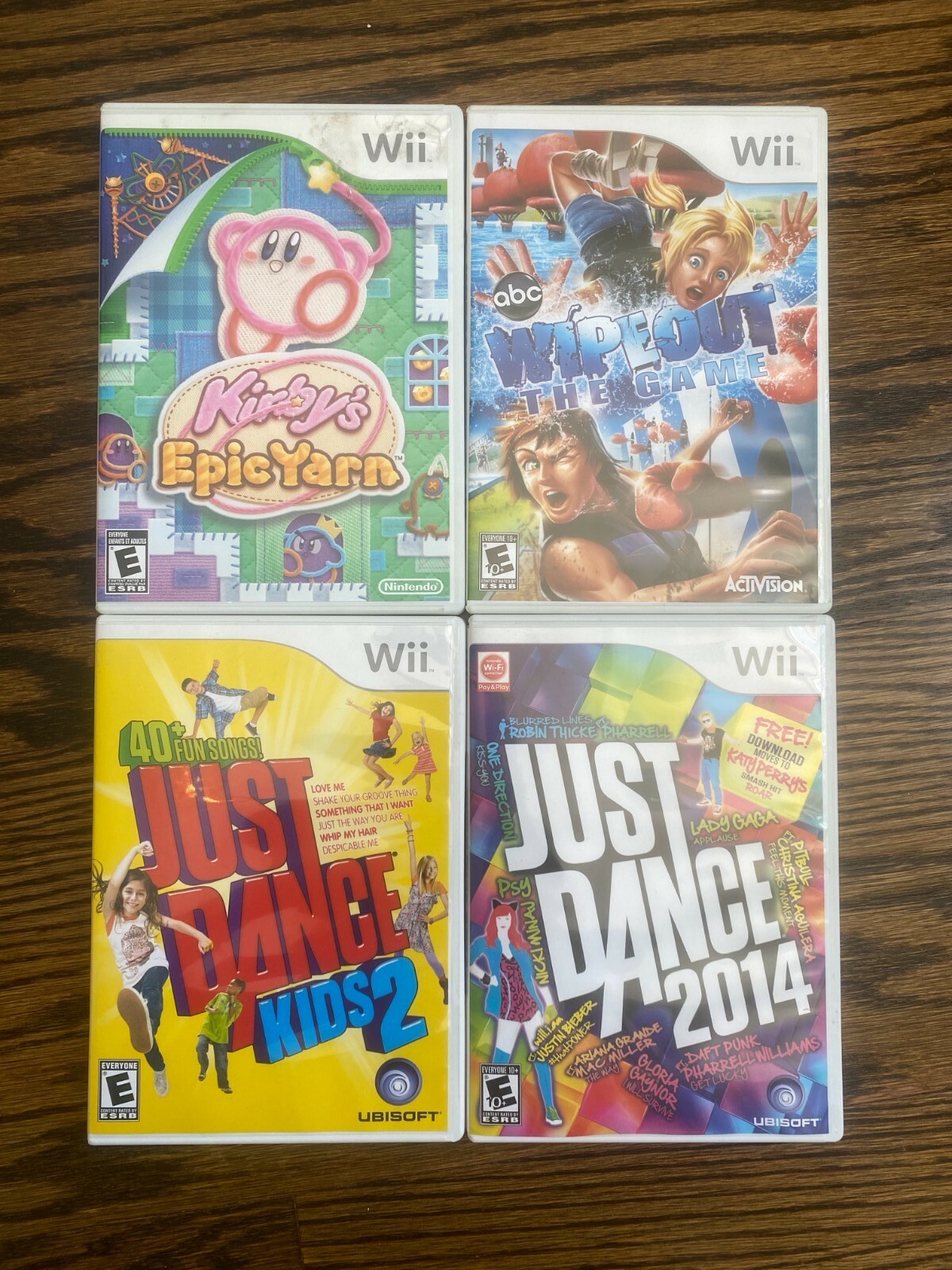 Nintendo RVLSKRP2 Wii Console with Wii Sports Resort