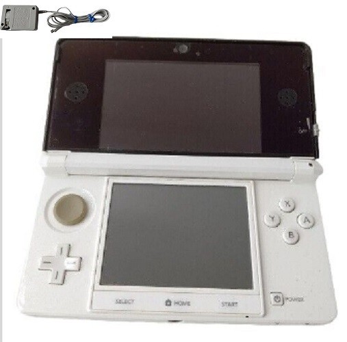 Nintendo 3DS Ice White Console only tested Japan with Charger