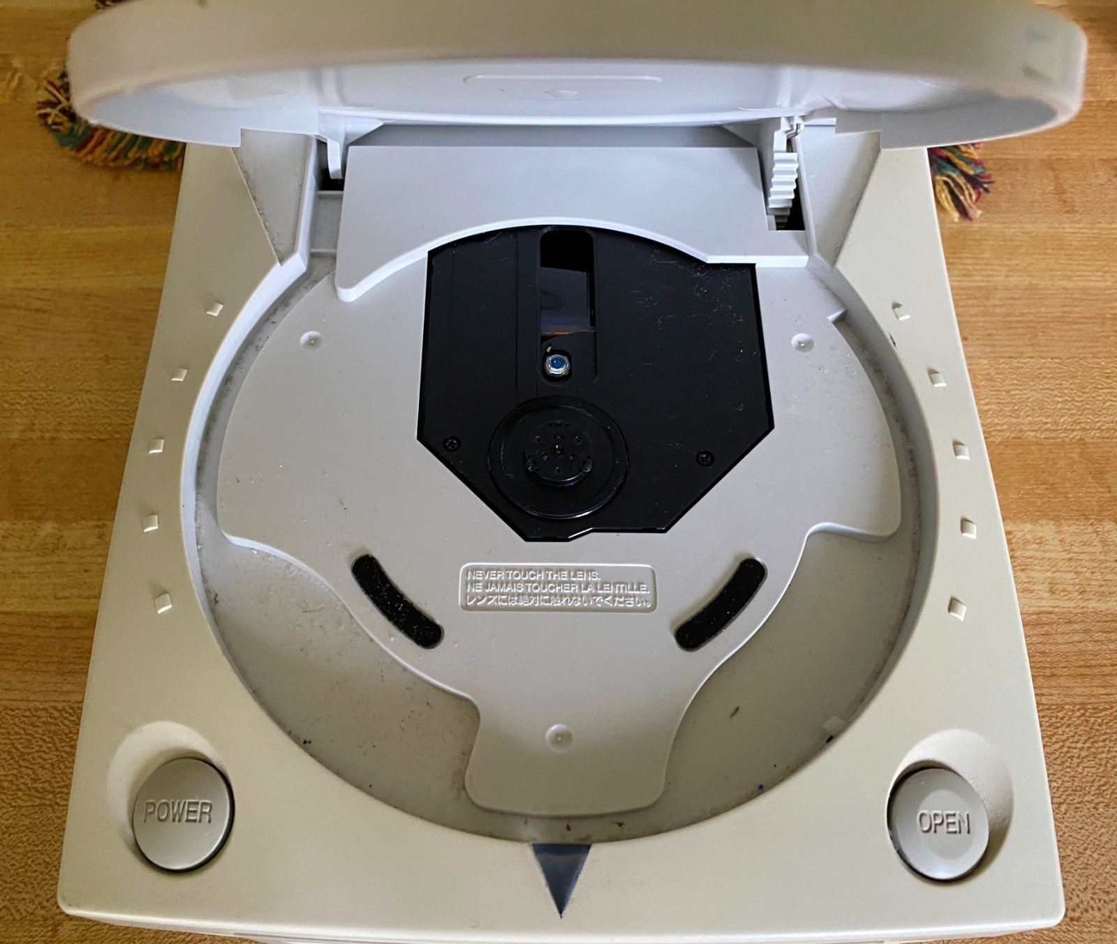 1999 Sega Dreamcast Model HTK-3020
