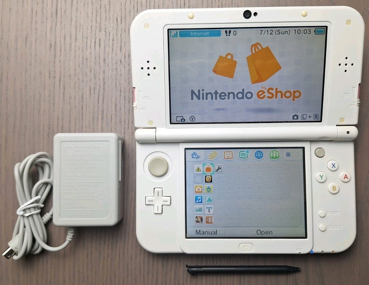 New Nintendo 3DS XL Pink White | Charger + 32GB SD Card | Region Free