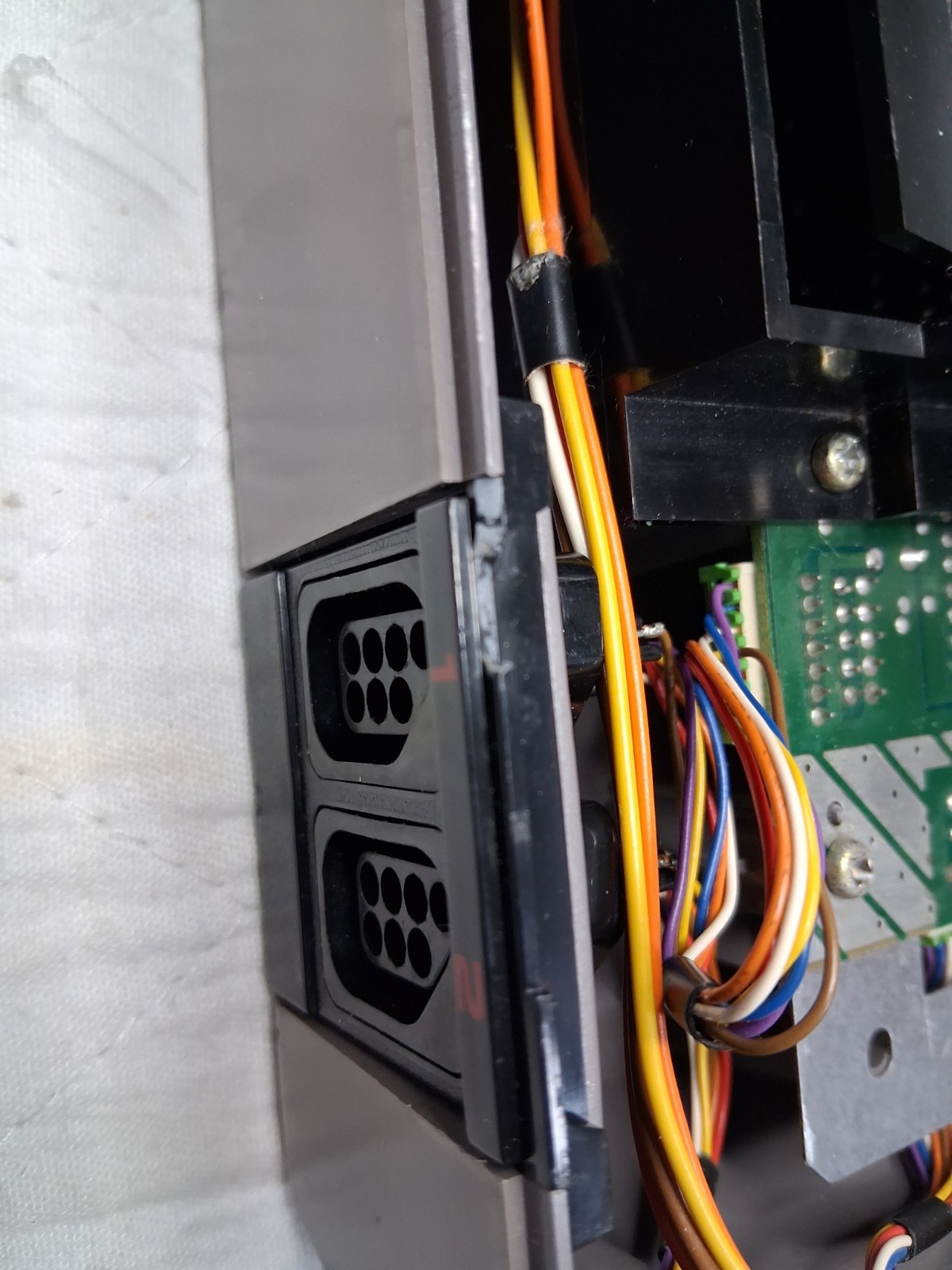Nintendo NES-001 – Tested & working