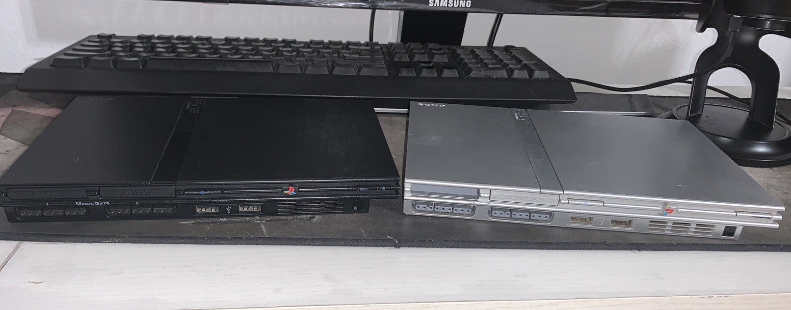 Sony PlayStation 2 Black And White BUNDLE *READ DESCRIPTION*