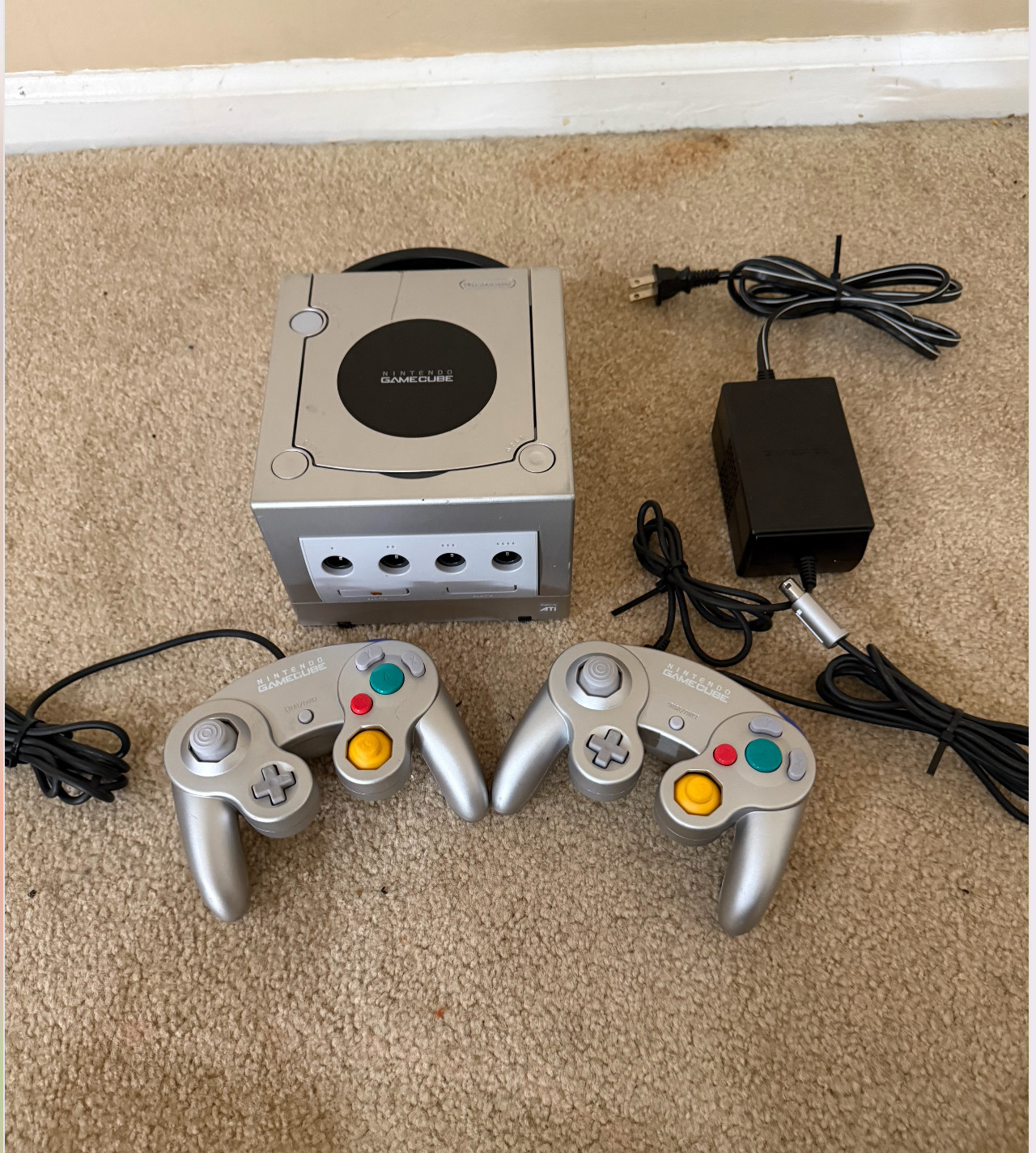 Nintendo GameCube DOL-001 Silver Console Game Boy Player 2 Controllers + Madden