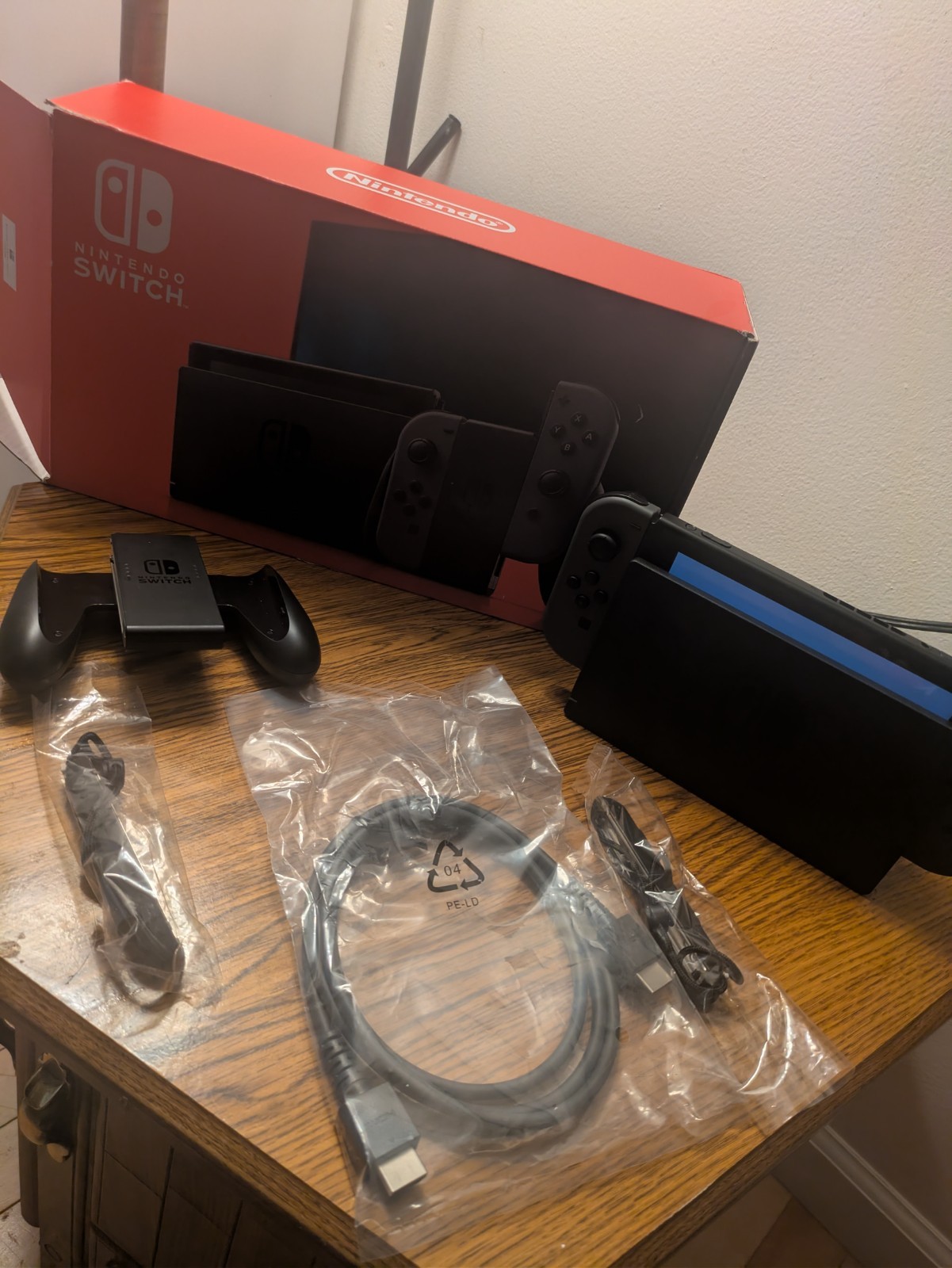 Nintendo Switch 32GB 1080p Wi-Fi Black w/ Joy-Con Dock HDMI USB-C Box