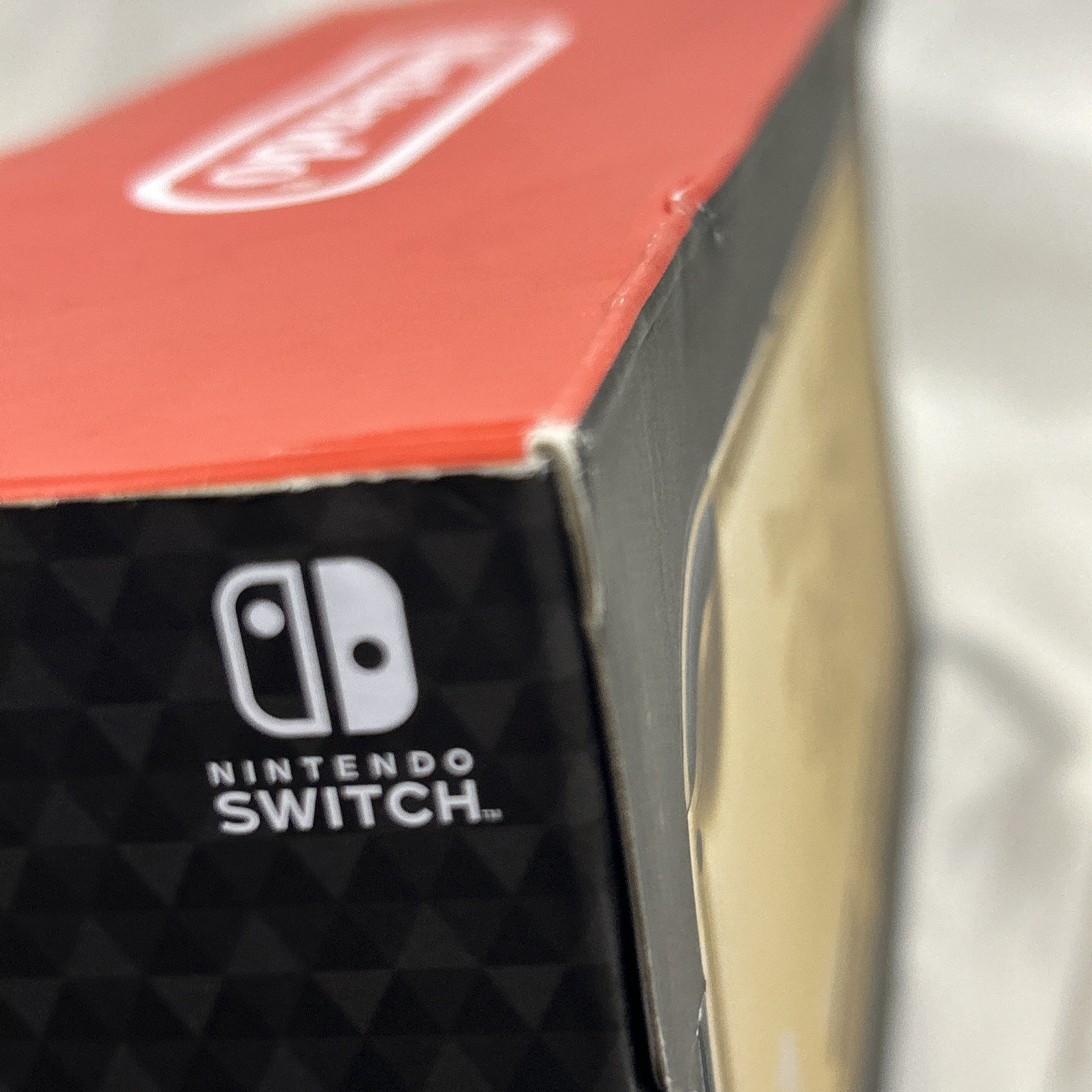 Nintendo Switch Lite Console Zelda Hyrule Edition (Gold) BRAND NEW READ DESC