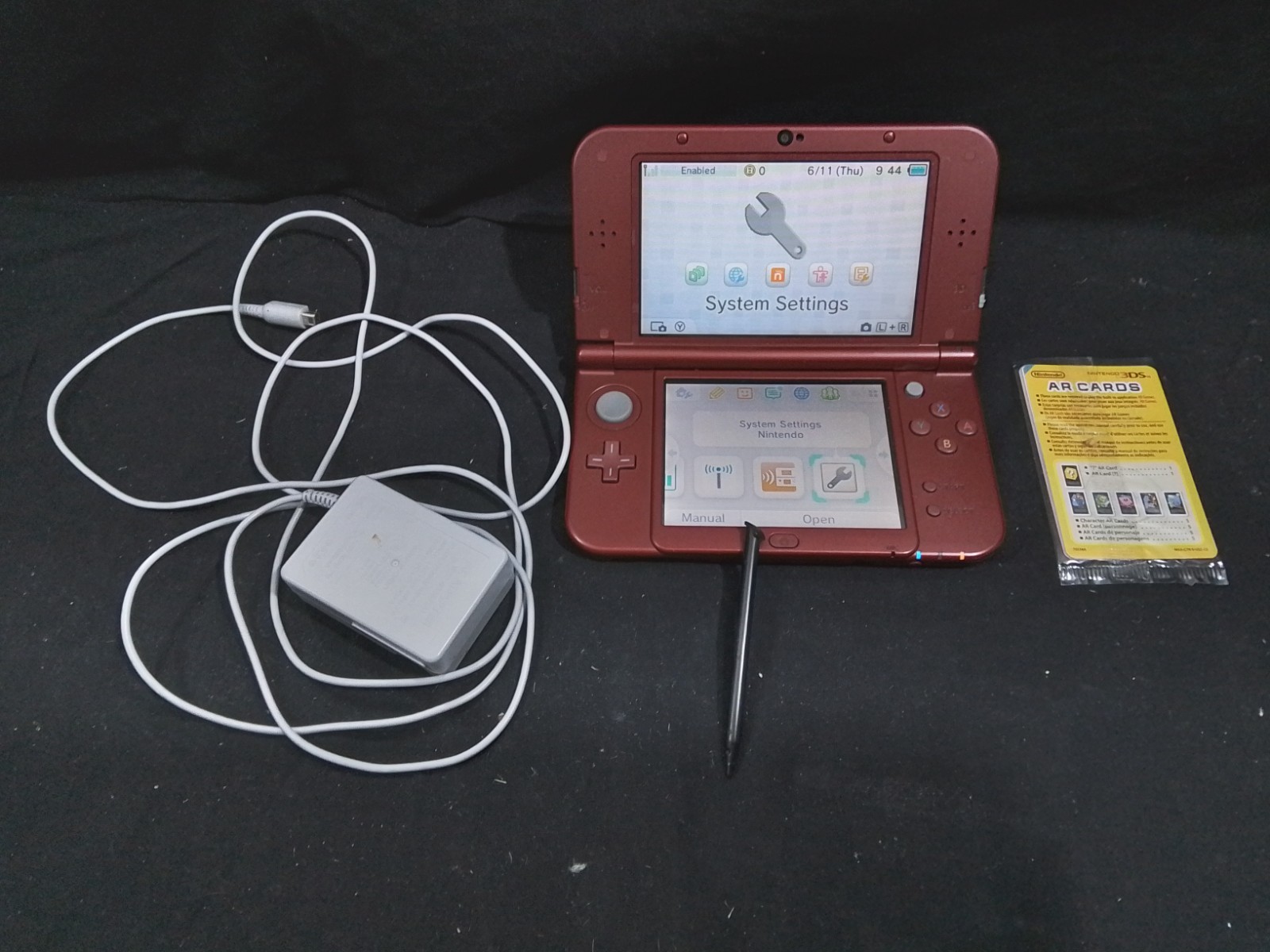 Red/Ruby New Nintendo 3DS XL Handheld System +Charger +Stylus +32GB SD Card Test