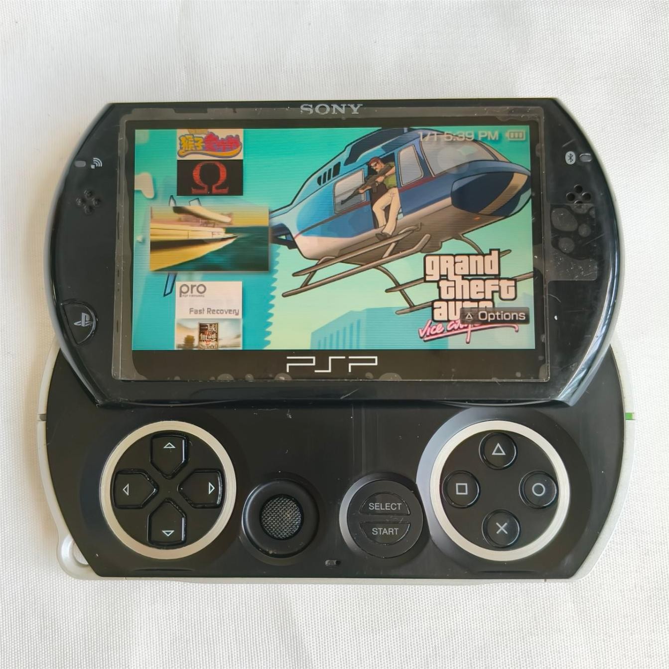 Sony PSPGO console Black with Charger N1006 New screen with protect Tested Well