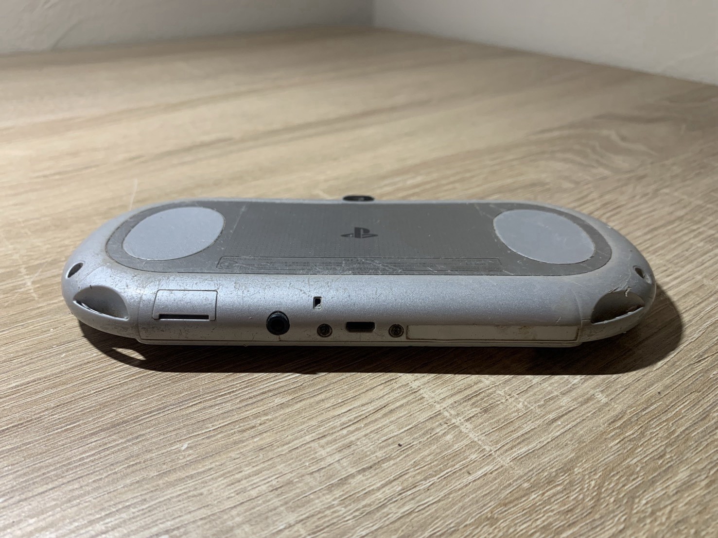 1721 Play Station PS Vita 2000 Silver For Parts