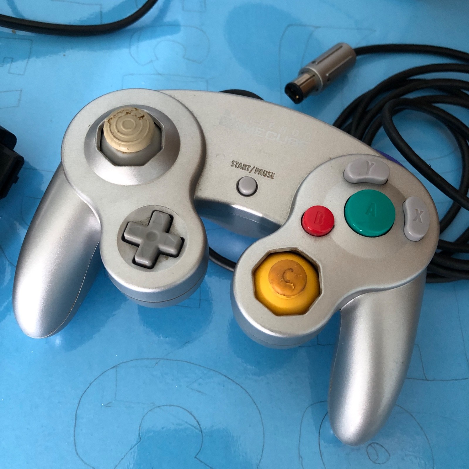 Nintendo Gamecube Console USADOL-001 Platinum Limited Edition in Box (No Manual)