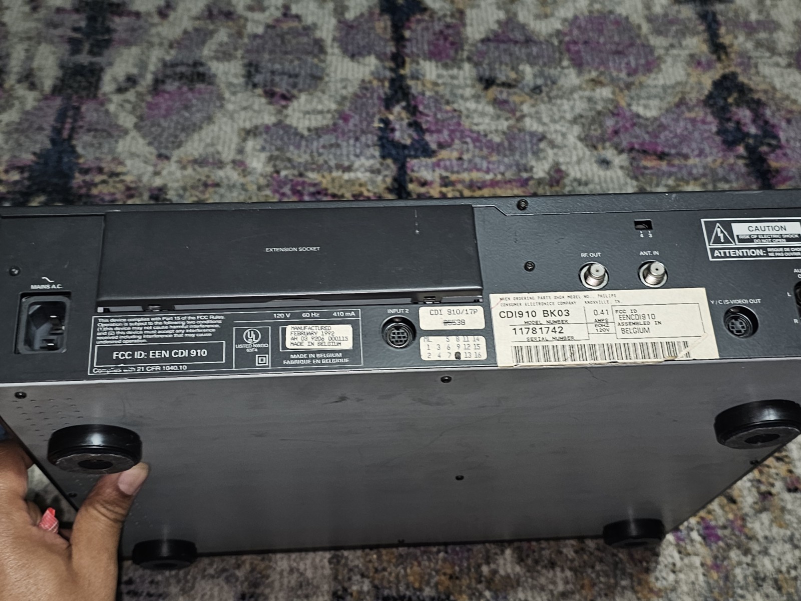 PHILIPS CDI-910 CONSOLE/SYSTEM NO REMOTE OR CORD PARTS/REPAIR Untested