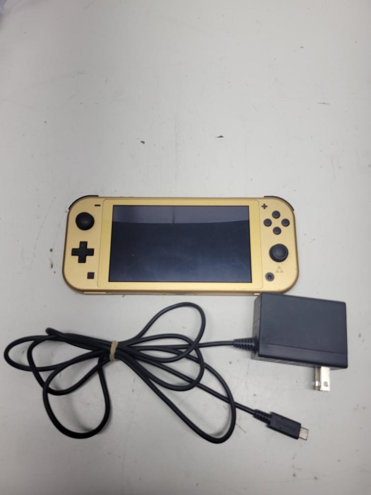 SWITCH LITE-HYRULE EDITION 32GB (P16034304)