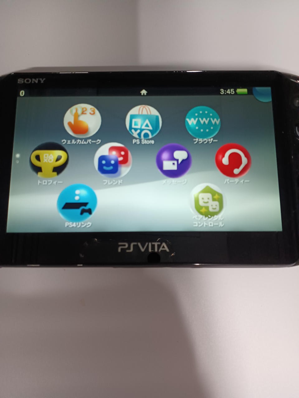 Sony PS Vita PCH-2000ZA11 Wi-Fi Black with 8GB Card used