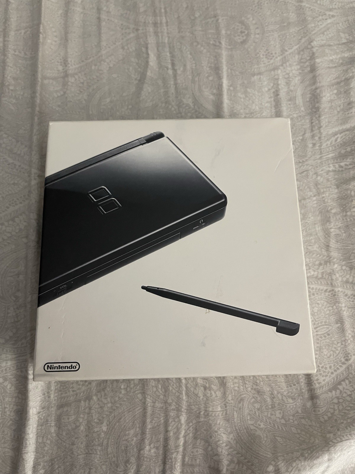 Nintendo DS Lite Handheld System Black With Box And Everything( Region Free)