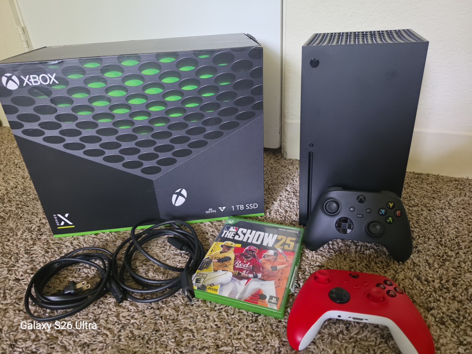 Xbox Series X impecable (3 meses de uso) + Control extra + juego MLB 25 + Caja