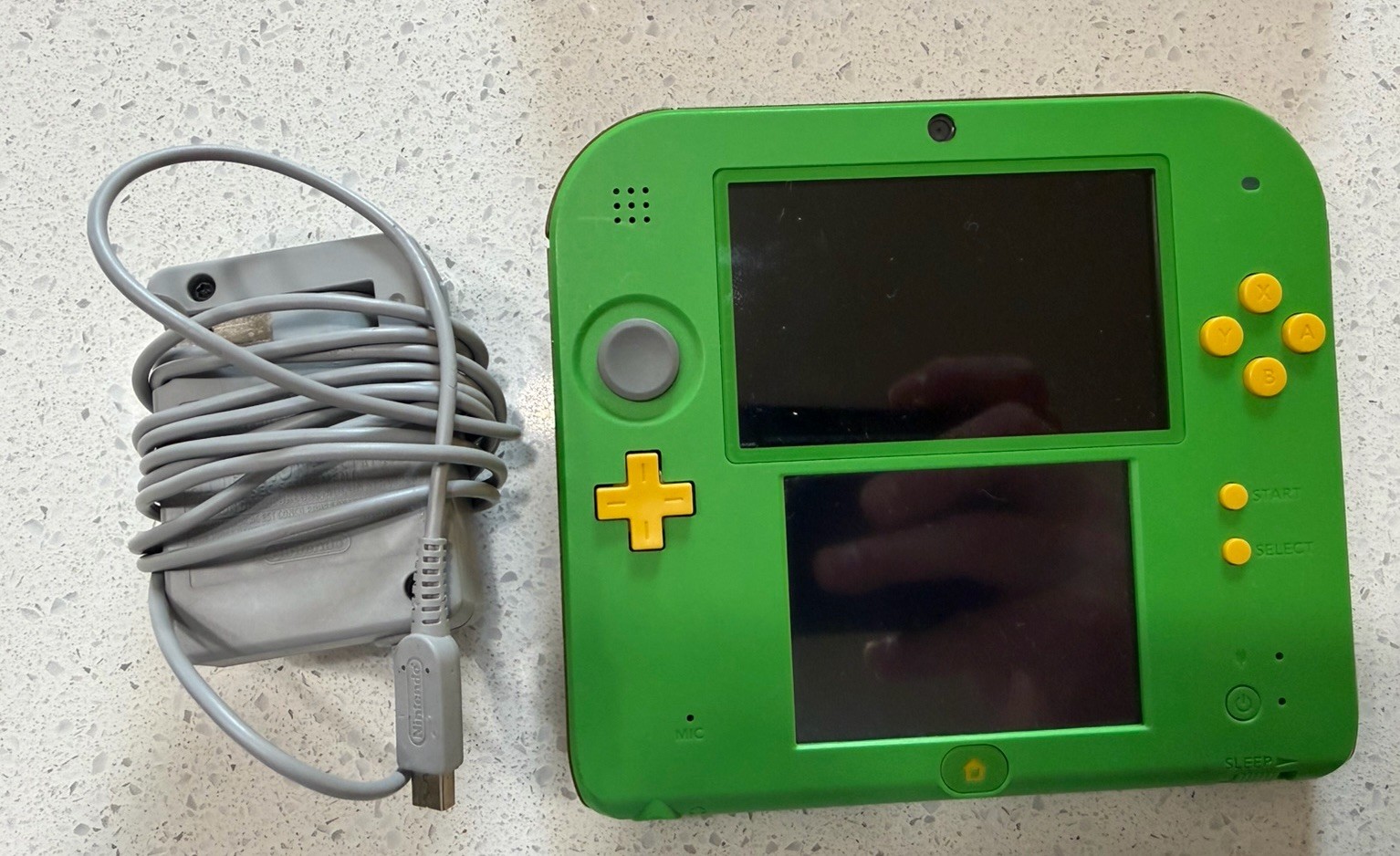 Nintendo 2DS Legend of Zelda Ocarina of Time 3D Console