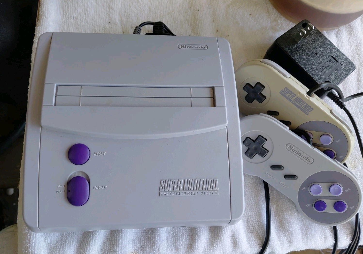 90s Super Nintendo Entertainment System MINI SNES Jr Console SNS-101 Game Bundle
