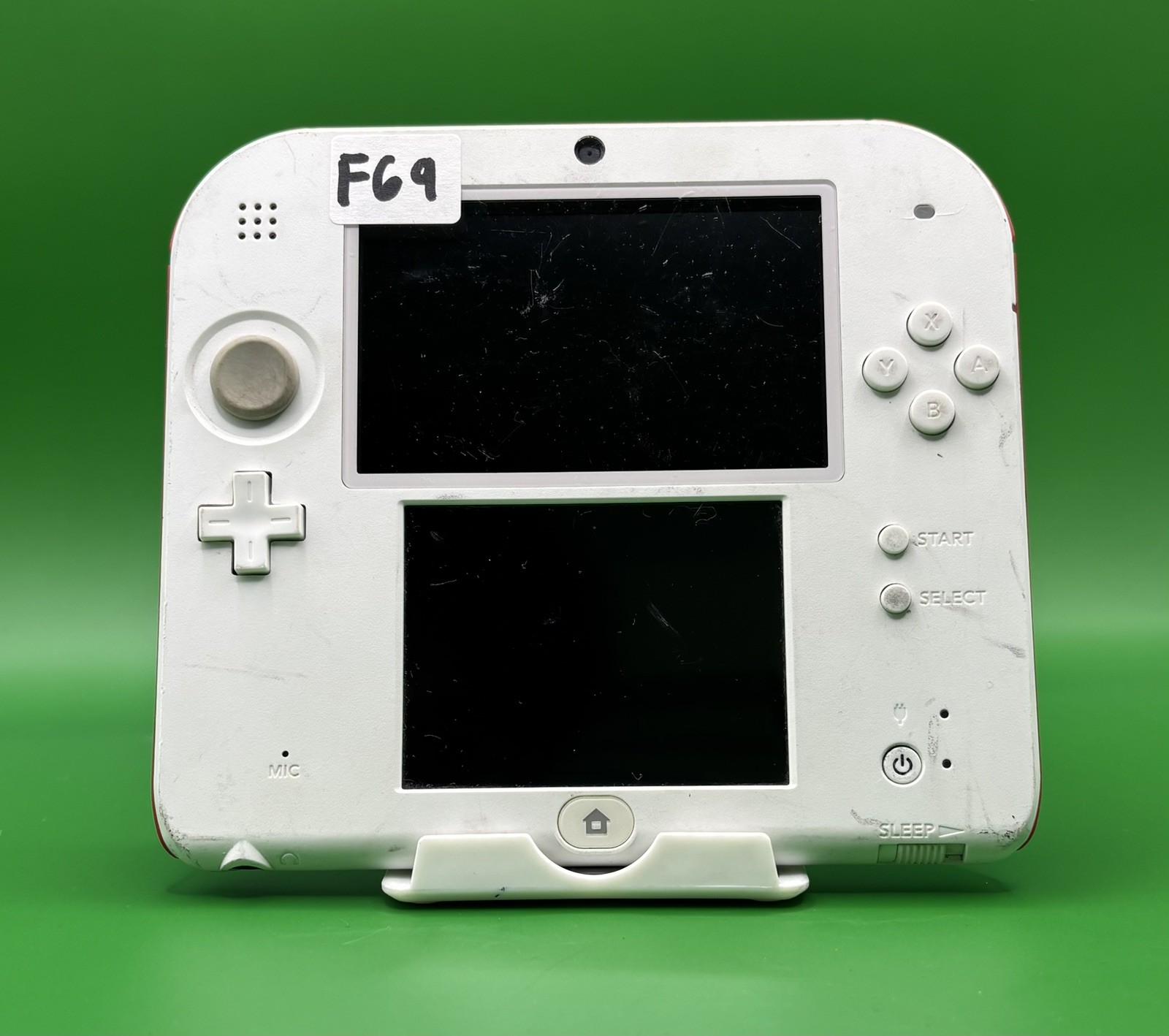 Nintendo 2DS – White & Red (F69) READ DESCRIPTION