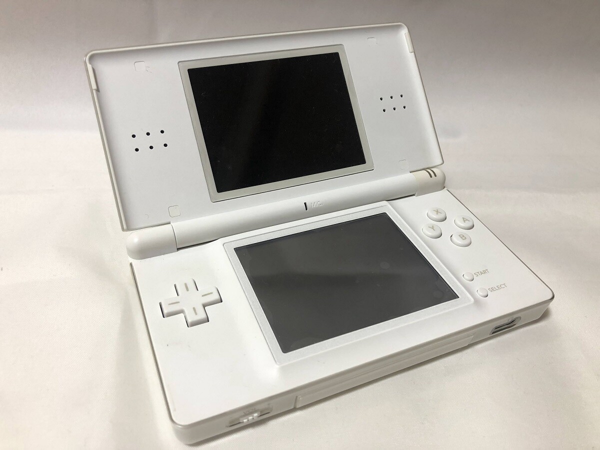 Nintendo DS Lite Handheld System-White(13306461)JAPAN USED W/Box By FedEX