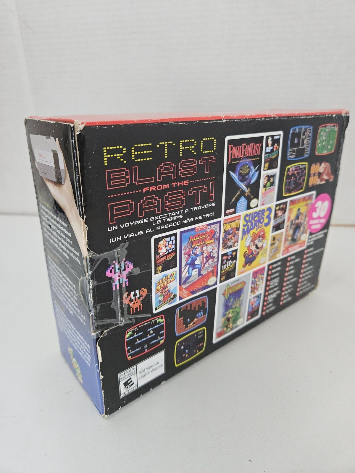 Nintendo NES Classic with Box and extra controller mini console zelda metroid