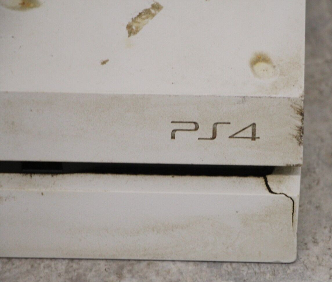 Sony PlayStation PS4 CONSOLE ONLY Model CUH-1115A White FOR PARTS/REPAIR