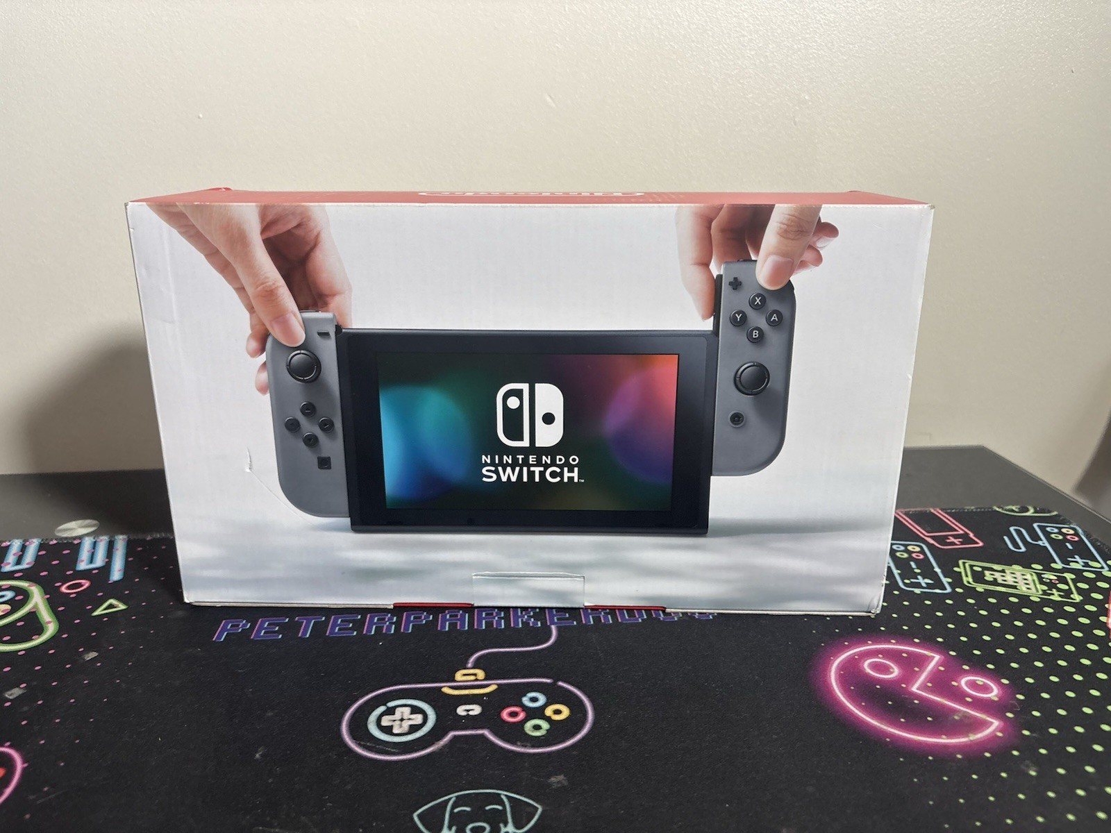 Nintendo Switch Console System Grey/Gray Joy-Cons CIB Great Condition