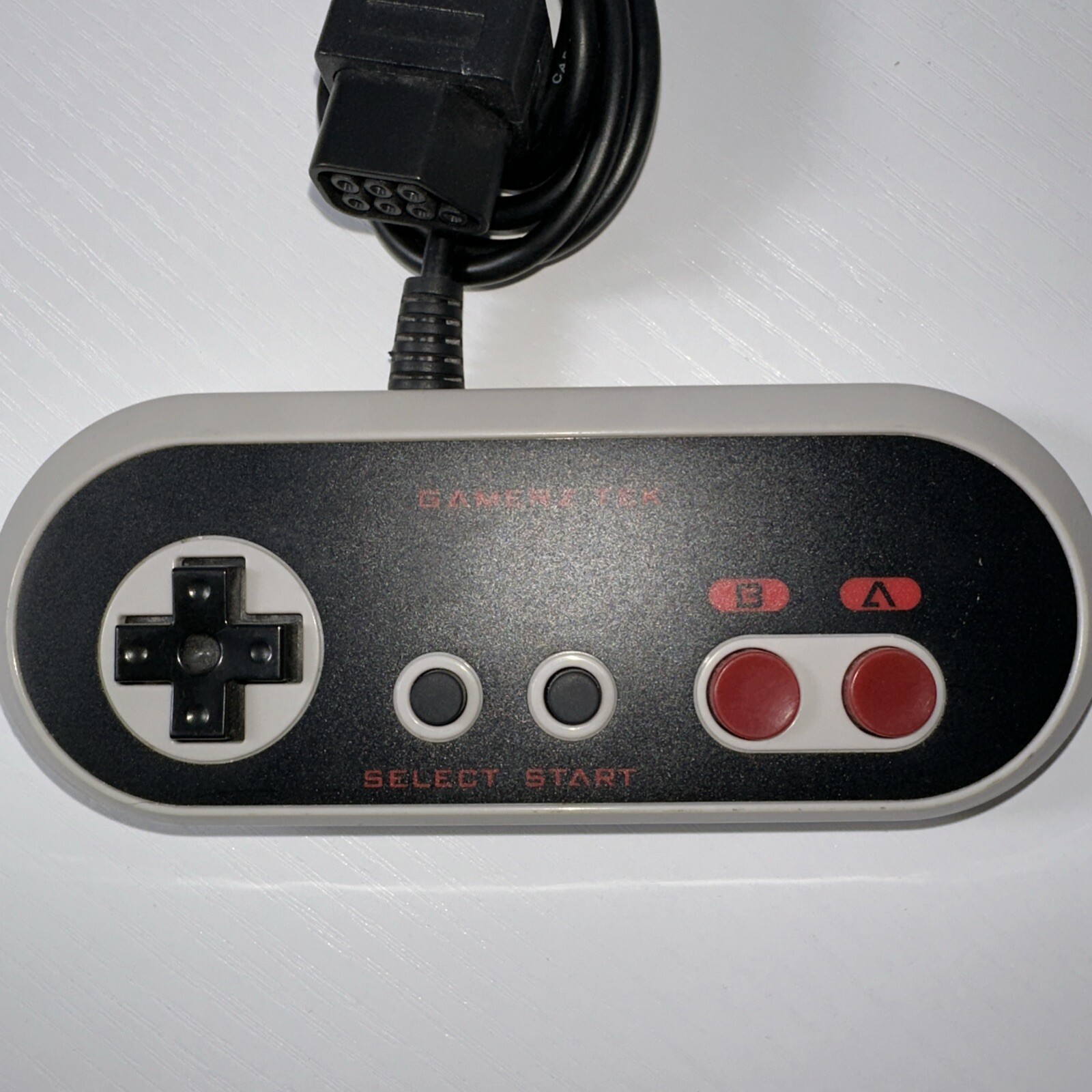 Gamerz Tek 8-bit Boy handheld NES Controller