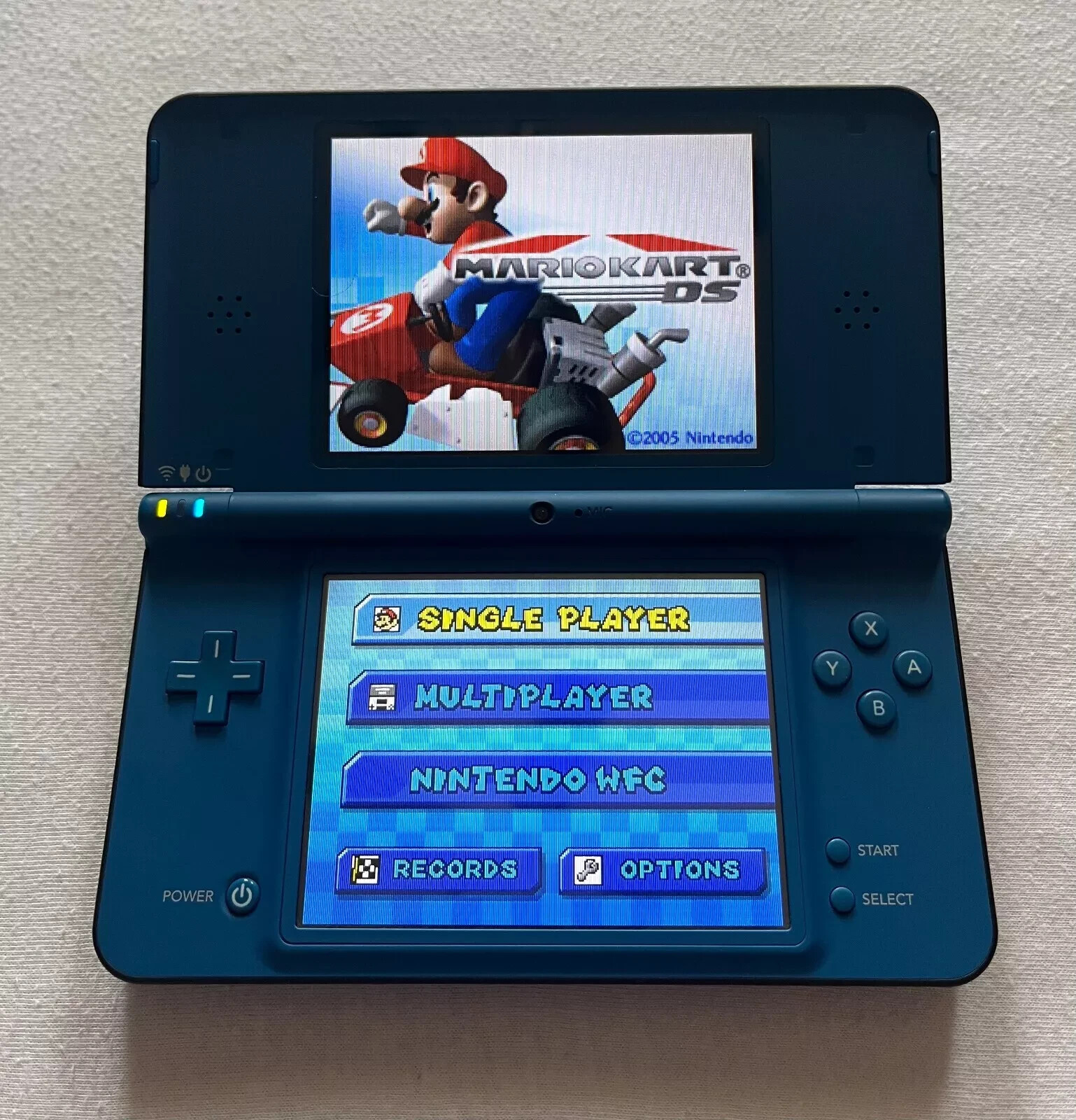 Nintendo DSi XL Midnight Blue Charger MARIO KART – MARIO PARTY – SUPER MARIO A+