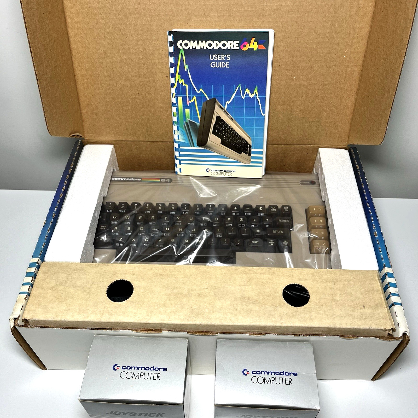 Vtg RARE Commodore 64 Console [Matching Serial #s] Bundle *IMMACULATE* w/ Extras