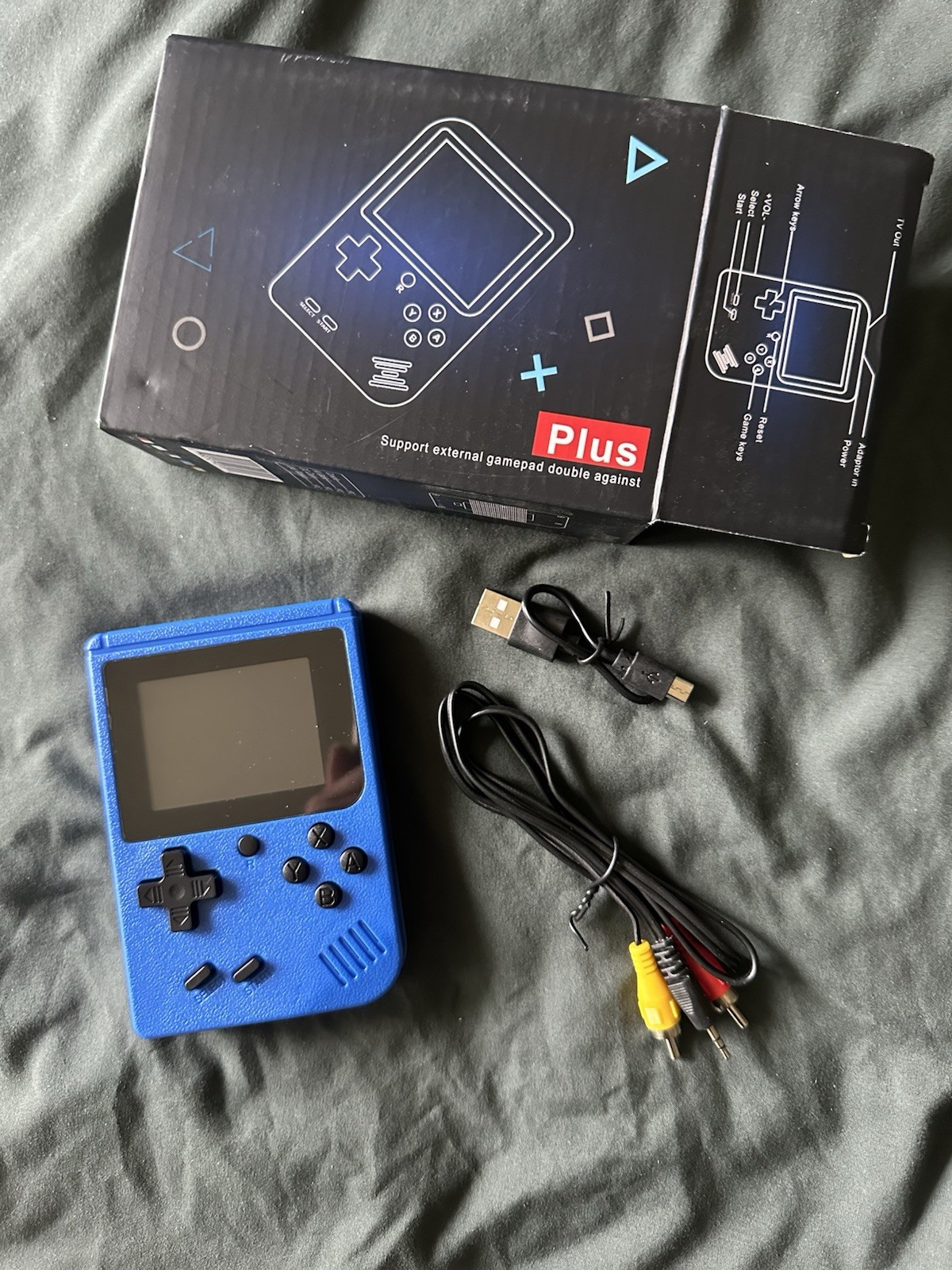 Handheld Rechargable Console 400 Pre-loaded Games