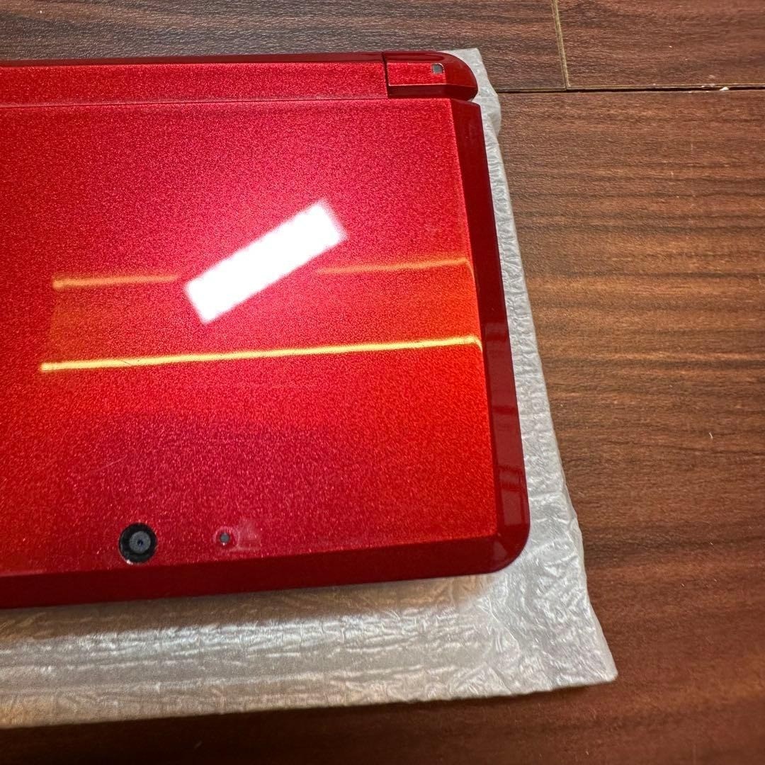 Nintendo 3DS Metallic Red 5233 From Japan