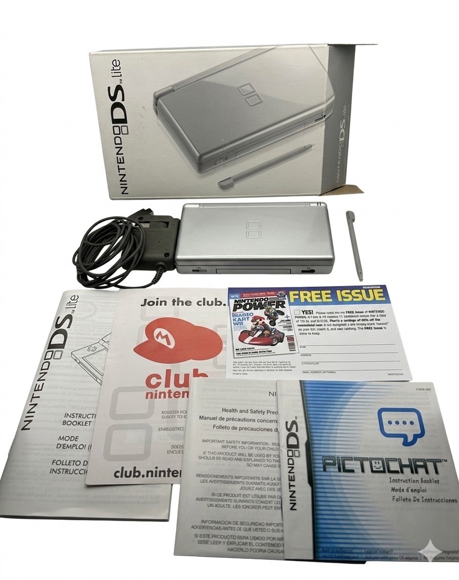 Nintendo DS Lite Silver Handheld System CIB Complete In Box Mint Condition