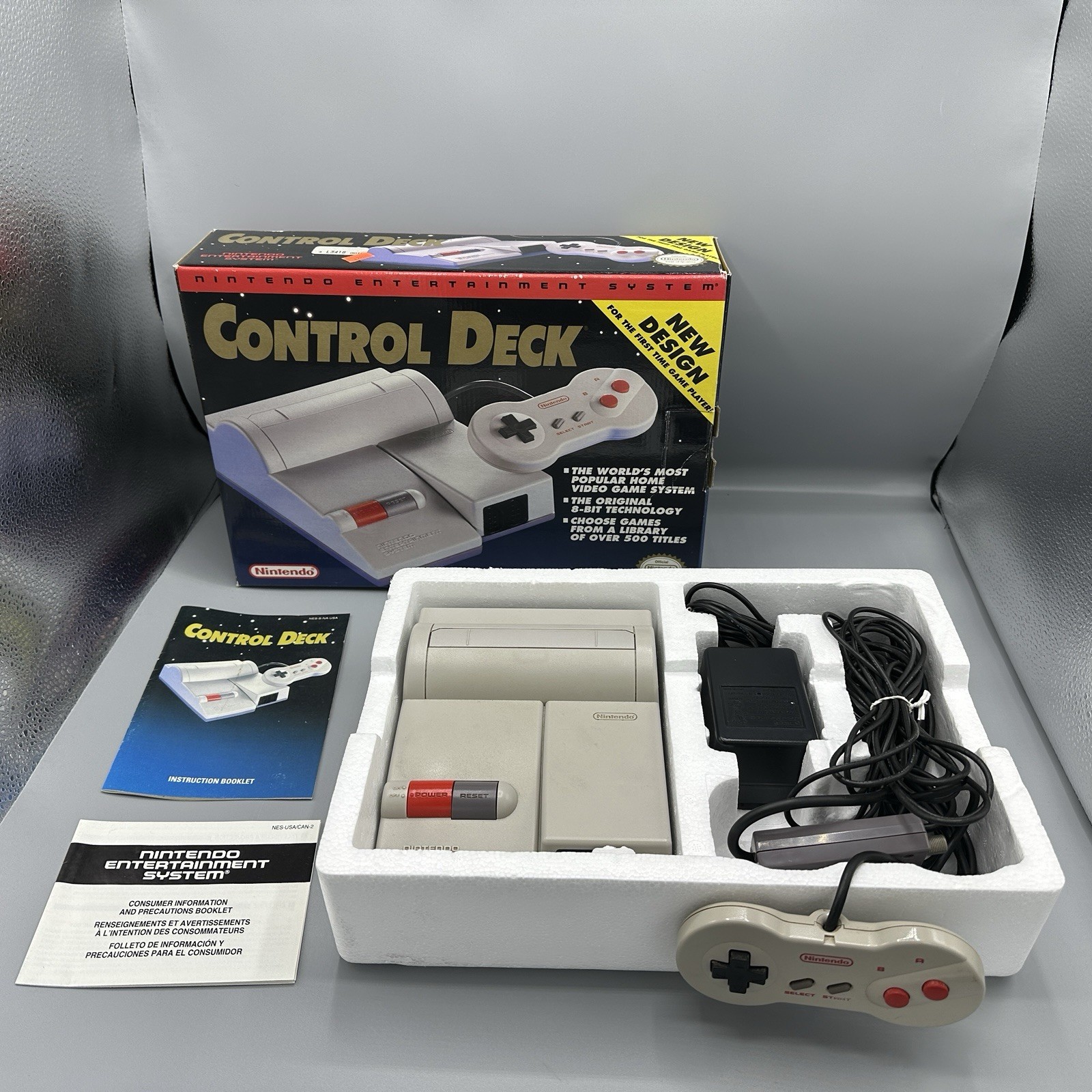 Nintendo NES-101 Top Loader Control Deck Console Clean in Box Matching Serial #
