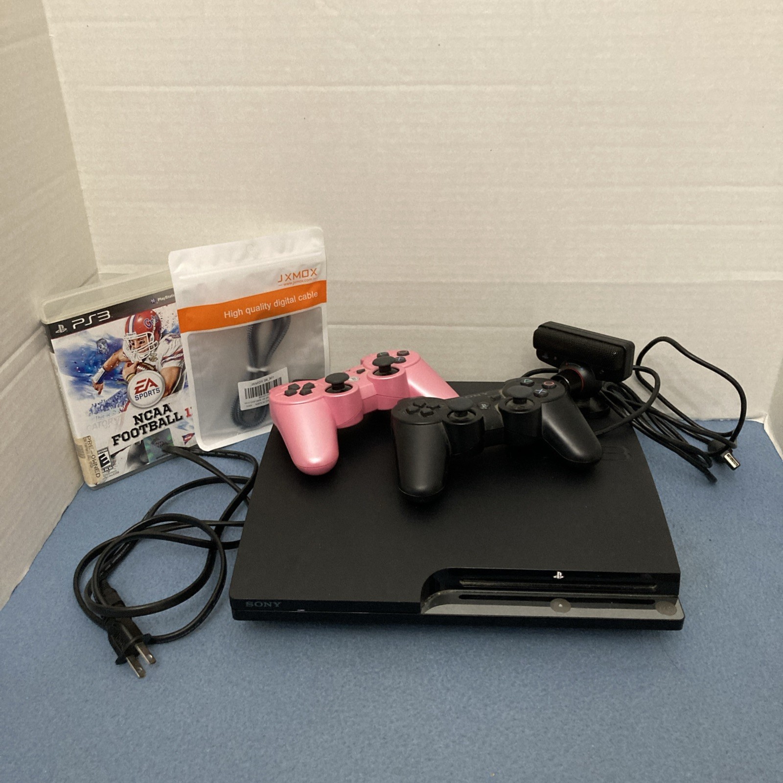 Sony PlayStation 3 PS3 Slim 160GB CECH-2501A w/Controllers Game & Camera -Tested