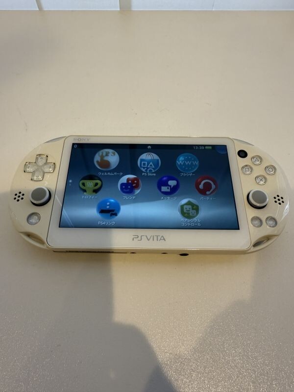 Sony PCH-2000 PS Vita Gundam Breaker Starter Pack Console only White Good HP