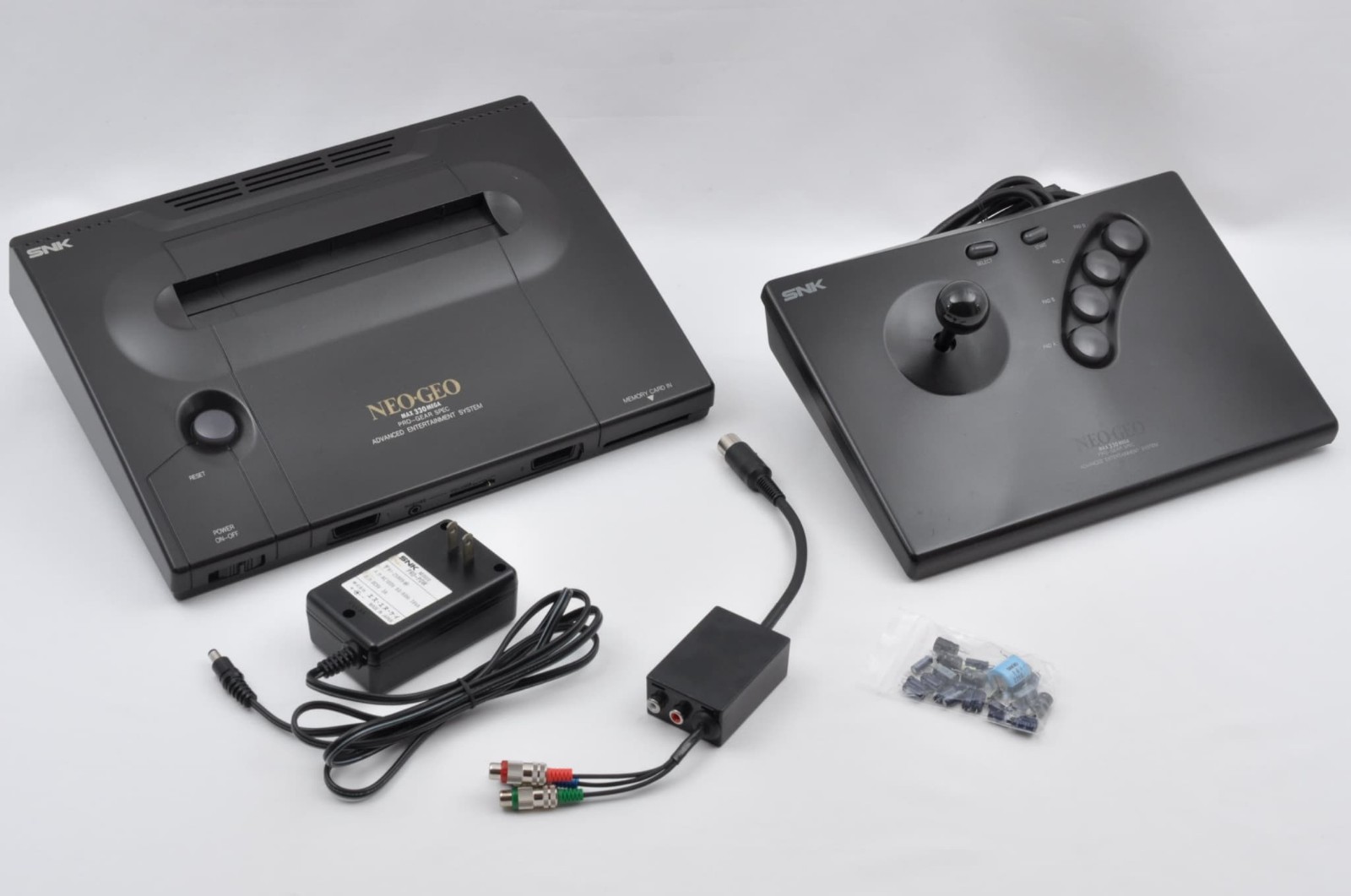NEO GEO AES AES3-5 Console Full Recap, YPbPr out, Joystick NEOGEO SNK