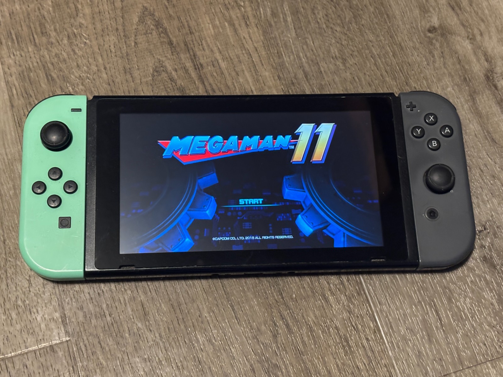 Nintendo Switch HAC-001 Console System Black Gray Teal Joy-Con Read Description