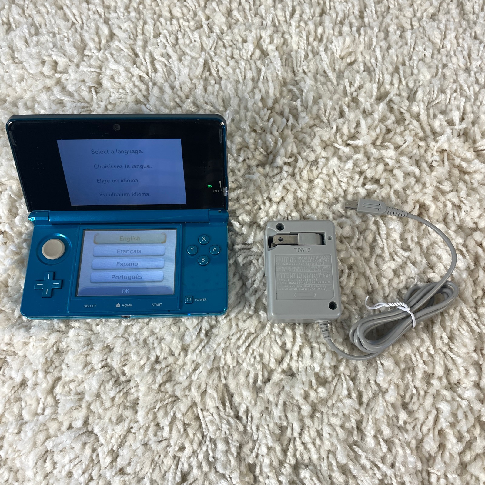 Nintendo 3DS Aqua Blue Handheld Handheld Console System CTR-001 Tested