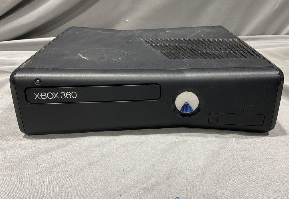 Microsoft Xbox 360 S Slim 250GB 1439 Matte Black Console Only TESTED & WORKS