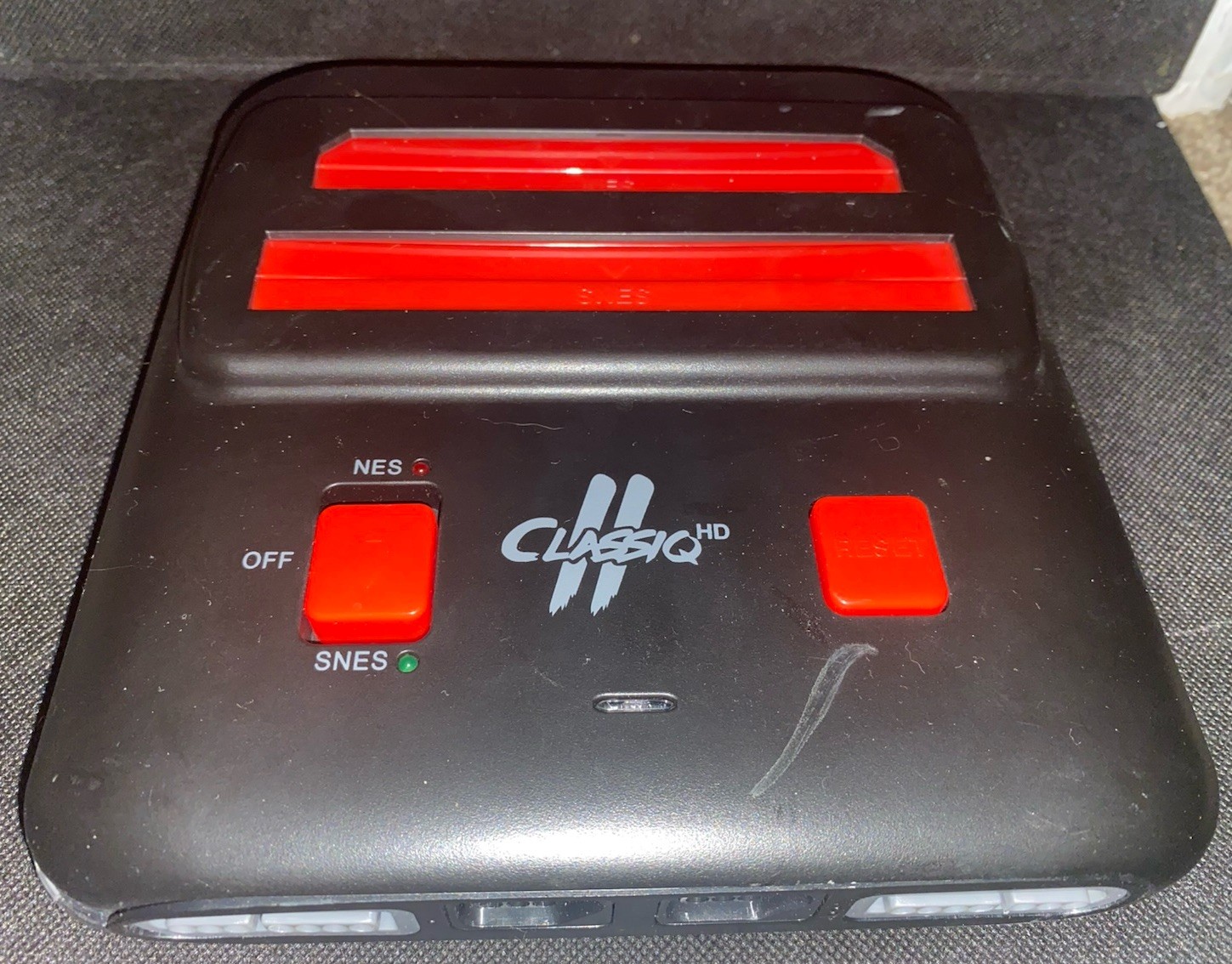 Classiq 2 HD 720p Twin Video Game System Black/Red for SNES/NES Tested