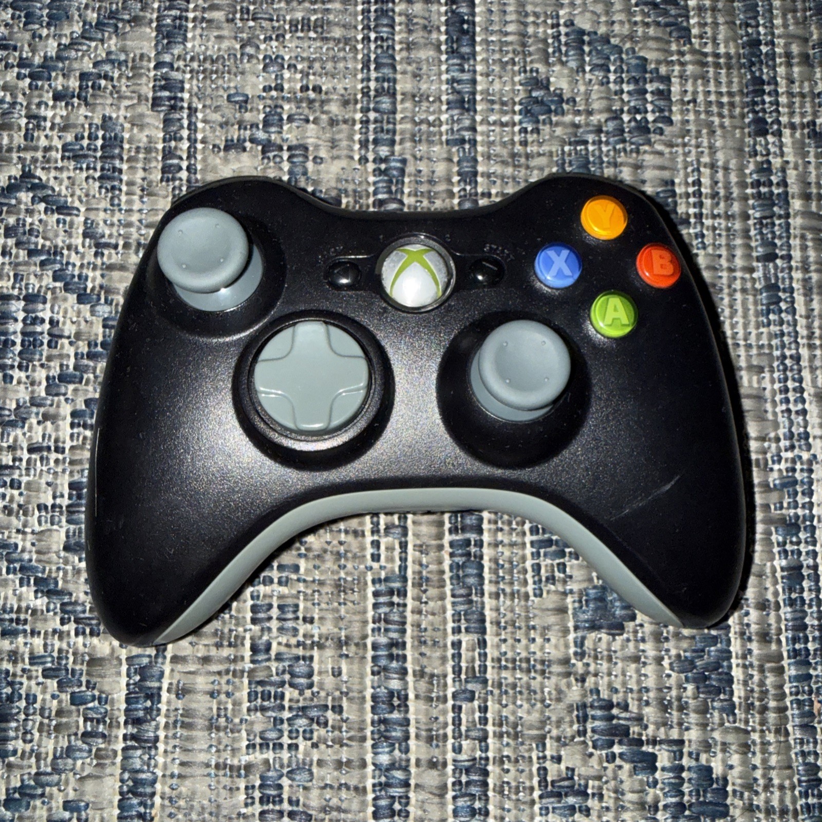Microsoft Xbox 360 S 500GB + 1 Controller & Cables Tested Working