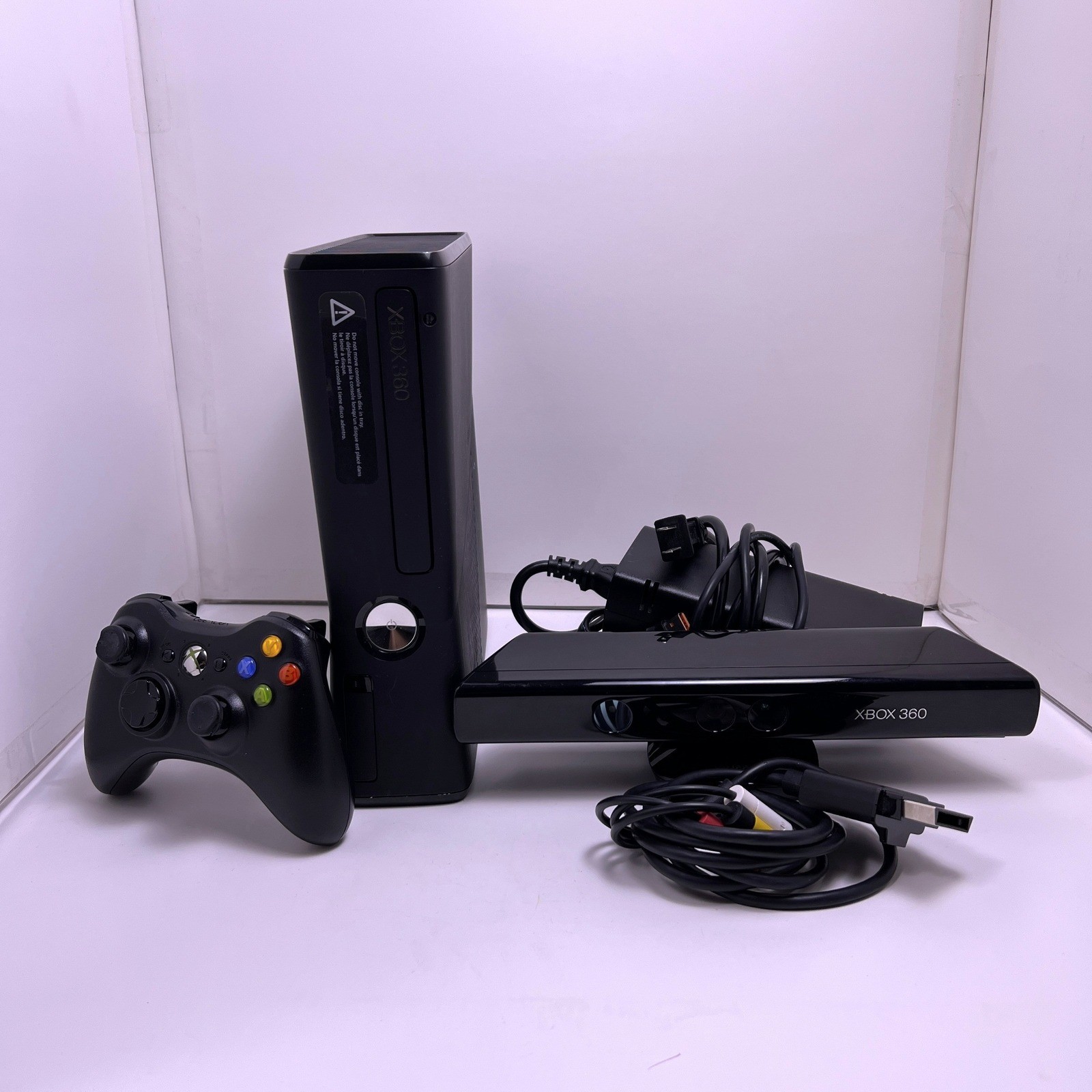 Microsoft Xbox 360 S Slim Kinect Bundle Console System Bundle Black 250GB TESTED