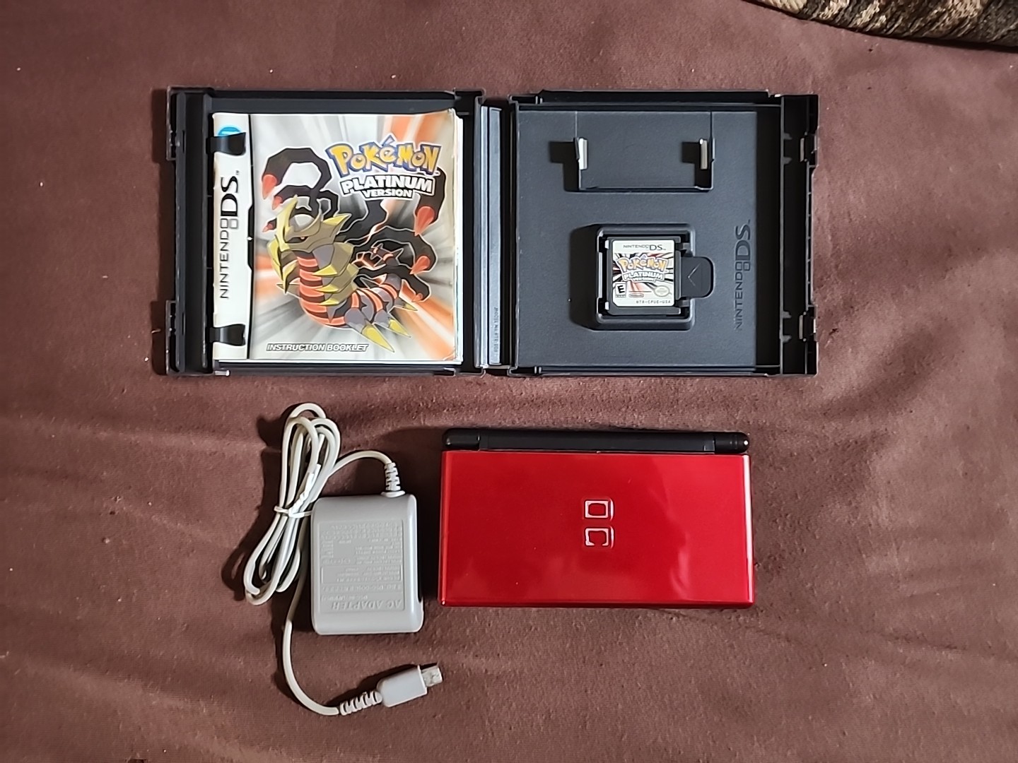 Red DS Lite With Pokemon Platinum And Accessories