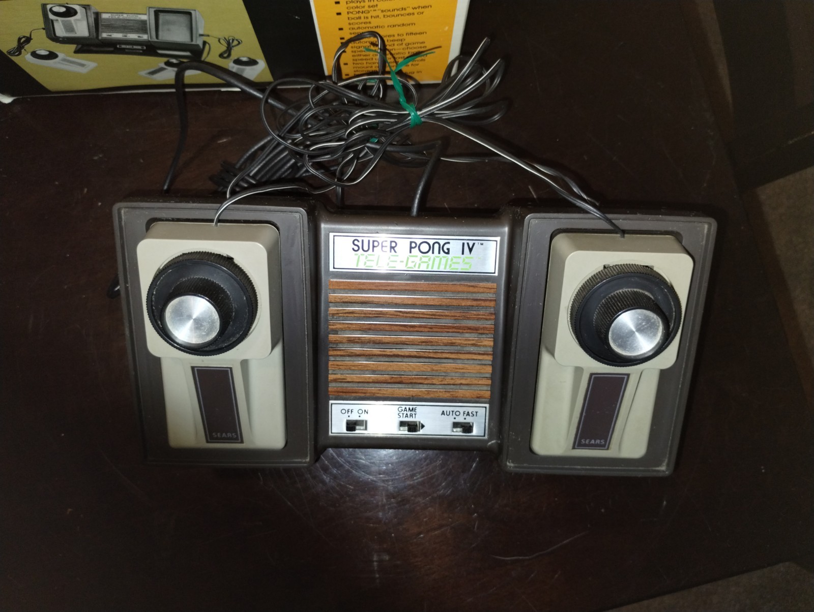 Vintage Sears Tele-Games Atari Super Pong IV w/ 4 Controllers In Original Box